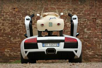 Lamborghini-murci-lago-lp-640-roadster-e-gear-bruetsch-mopetta-729x486-845763d3a5fffaa5