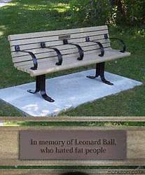 Lustiges-denkmal-keine-fetten-menschen