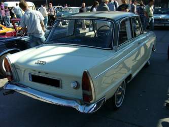 Heckansicht-eines-dkw-f12-1963-43145