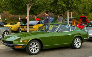 1971-datsun-240-z-coupe-green-fvl