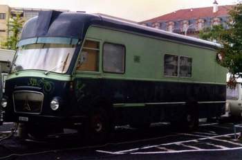 368-700w