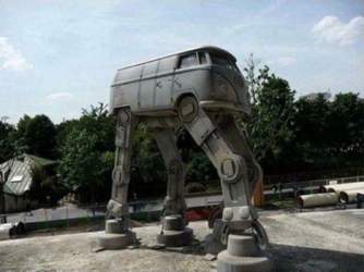 Vw-bus-at-at-roboter