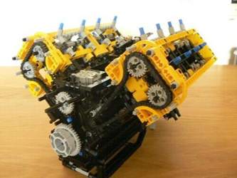 Lego-v8-engine-500-31