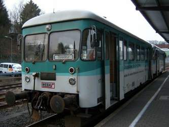 Ein-triebzug-westerwaldbahn-auf-daadetalbahn-159472