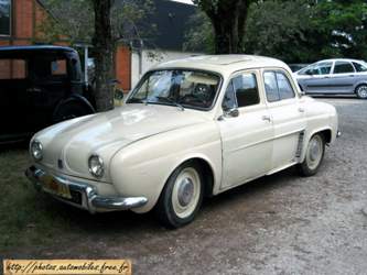 Renault-dauphine-key-5