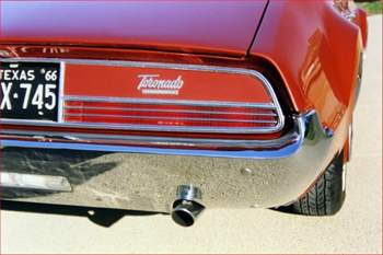 Oldmobile-toronado-11