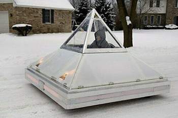 Electric-pyramid-car-mod-design