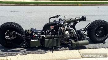 Hydrostatic-twin-turbo-diesel-powered-awd-motorcycle-01-1024x572