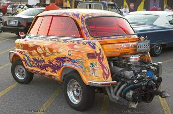 This-v8-has-a-bmw-isetta-attached-to-it-photo-gallery-3
