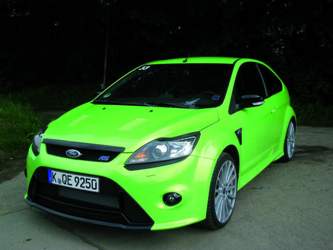 Ford-focus-rs-gruen-web
