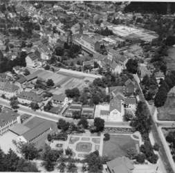 L-103-11-rosengarten