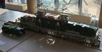 Lego-nachbau-krokodil-sbb-totale-2019-zusammengebaut-andres-lehmann