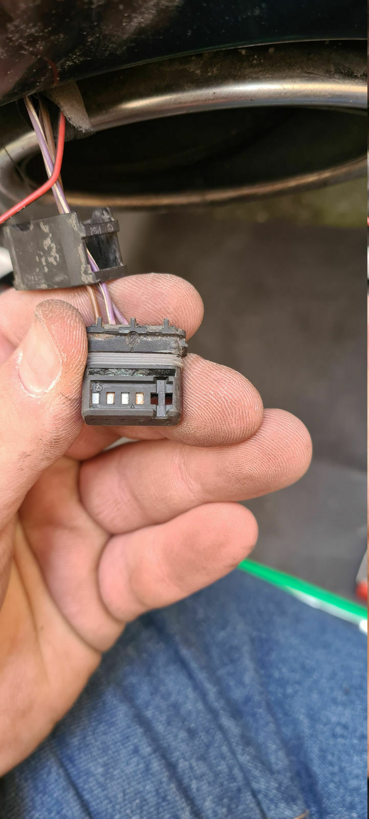 Totwinkelsensor ausbauen