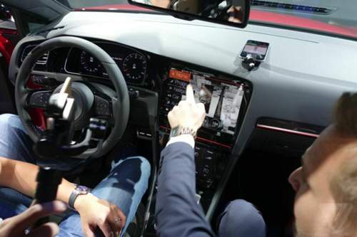 Vw-golf-r-touch