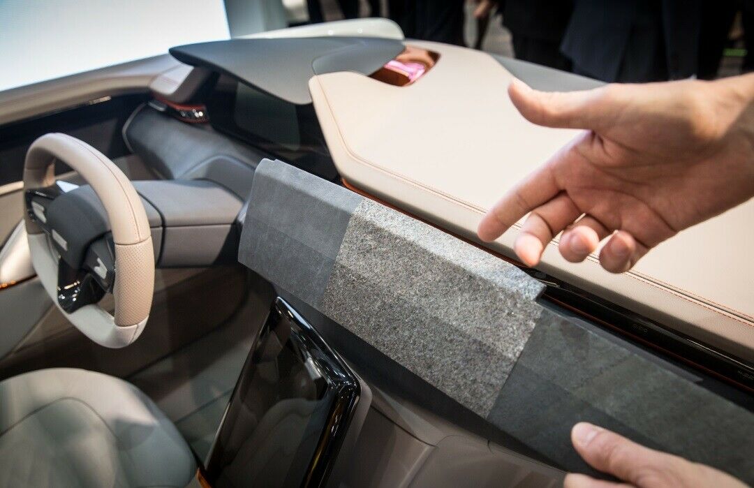 Touchpads, Displays und Granit