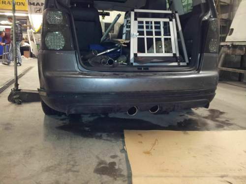 Touran R32 Touran 2.0 tdi dsg r32 auspuffanlage ansatz led lichter Rücklichterr ...
