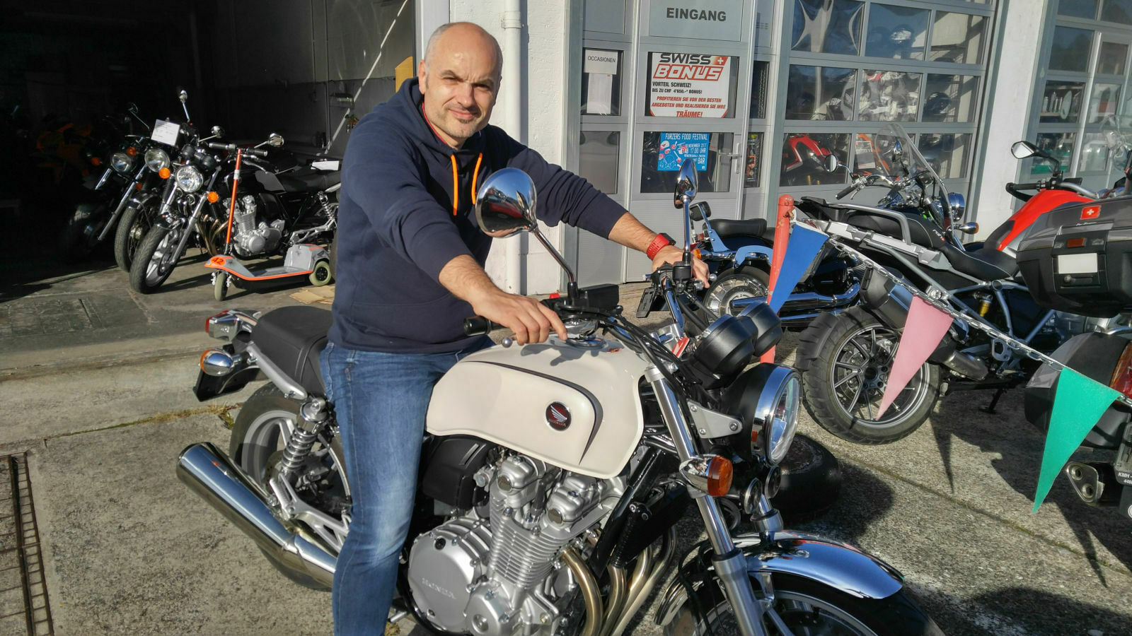 Tourentauglichkeit CB 1100 Ex?