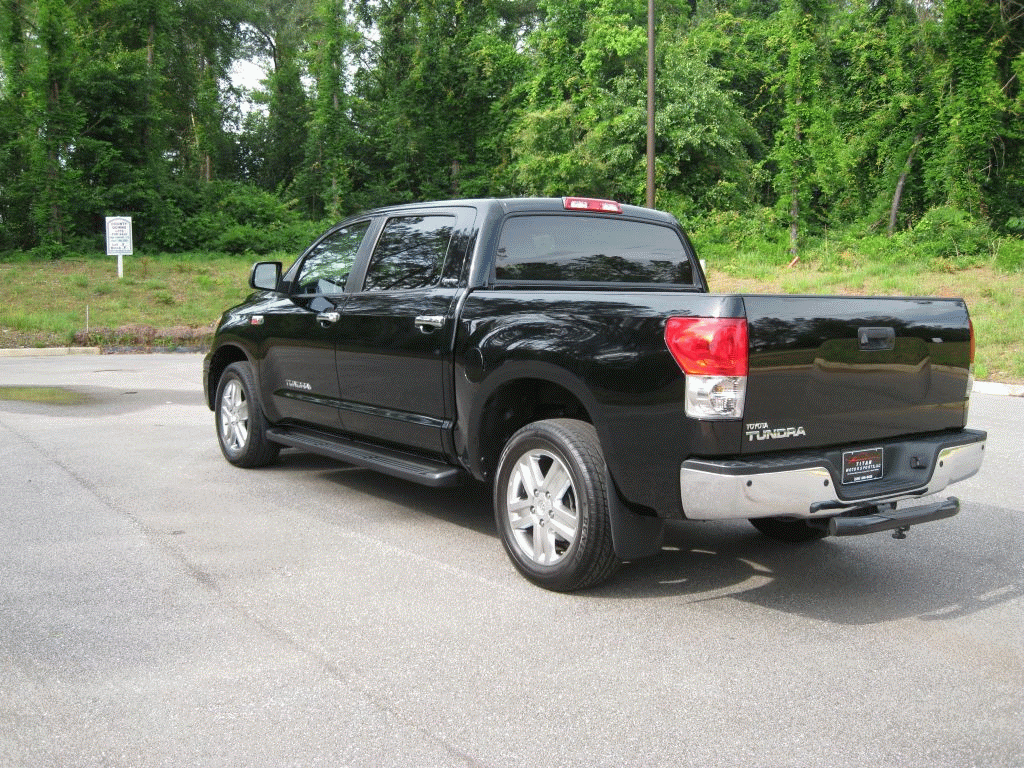 Toyota TUNDRA