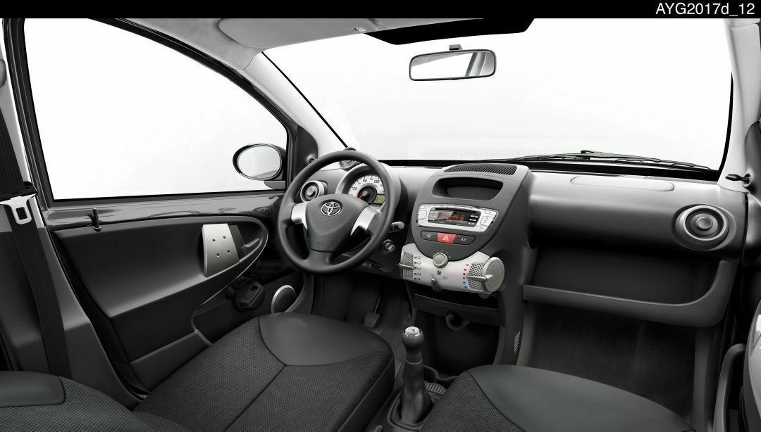 Toyota Aygo Cockpit