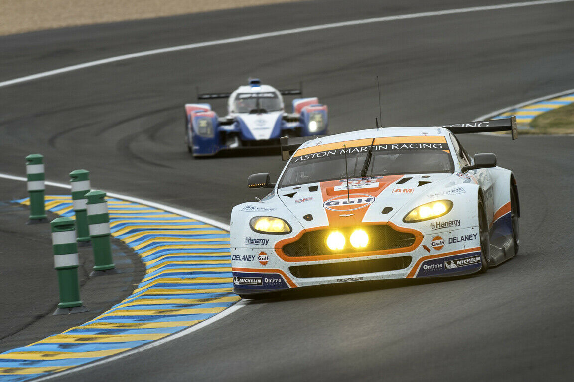 Aston-Martin Vantage V12 GTE