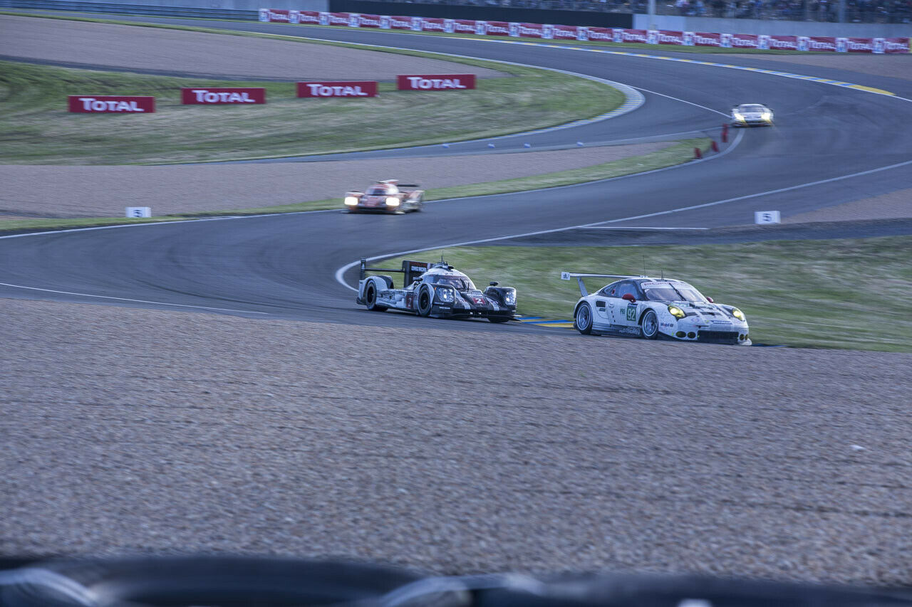 LeMans in der Dämmerung