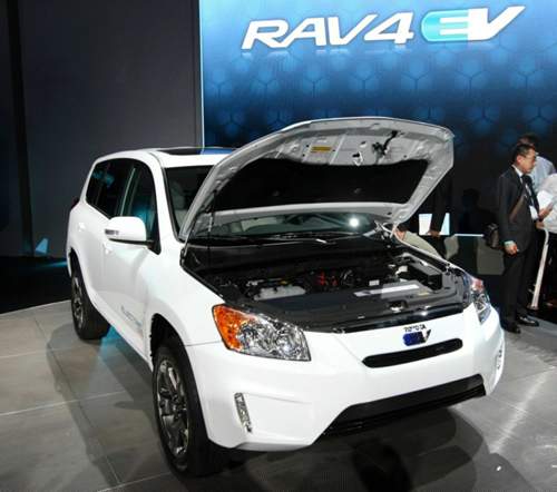 Rein elektrischer Toyota RAV4 EV Prototyp (2010): Das Modell produzierte der Hersteller in Kleinserie, um die kalifornische Stromer-Quote zu erfüllen