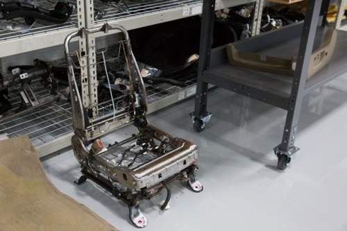 Der Fahrersitz: Auf dieses weltweit verwendete Bauteil waren auch die Ingenieure in der japanischen Toyota-Zentrale neugierig