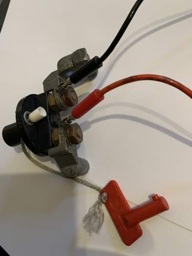 Battery isolation switch 2