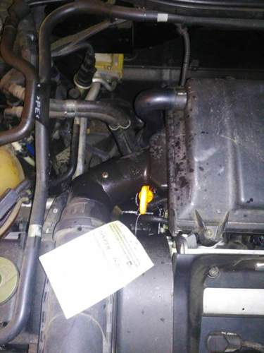 Motorraum Ölaustritt