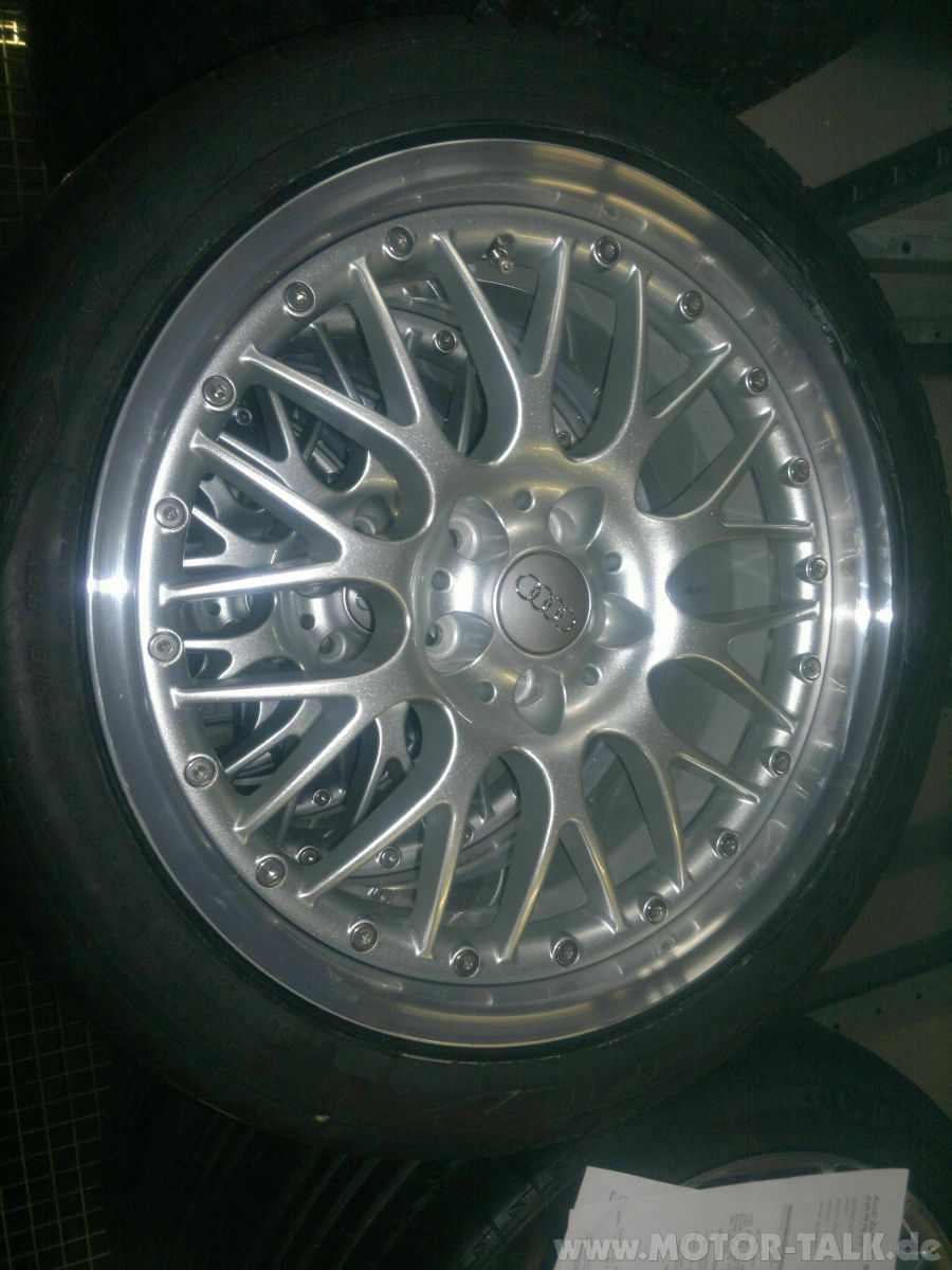 TT 8N mit 245/40 R 18 Auf 8,5 X18 wird eng aber sieht geil aus :-)