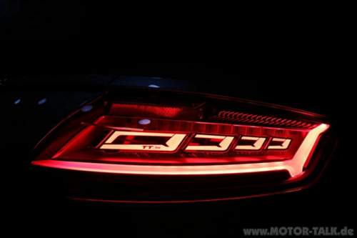 Neuer-audi-tt-rs-2016-oled-rueckleuchten-1024x683