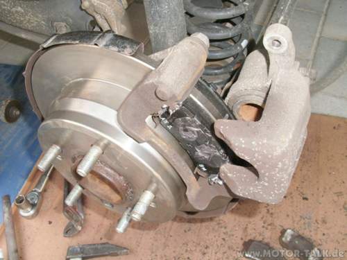 9-kia-hinten