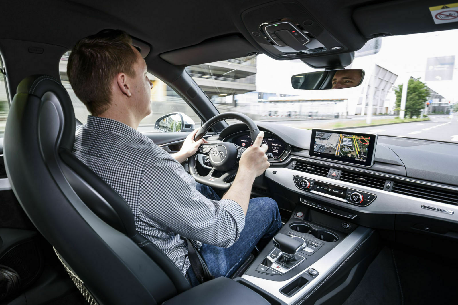 Der Audi S4 Avant klingt jetzt deutlich charaktervoller, findet MOTOR-TALK-Redakteur Constantin Bergander