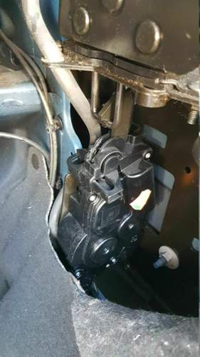 Rechter Stellmotor 93164275
