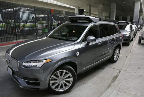 Volvo stellt Uber Fahrzeuge zum Testen der Technologie fürs autonome Fahren zur Verfügung