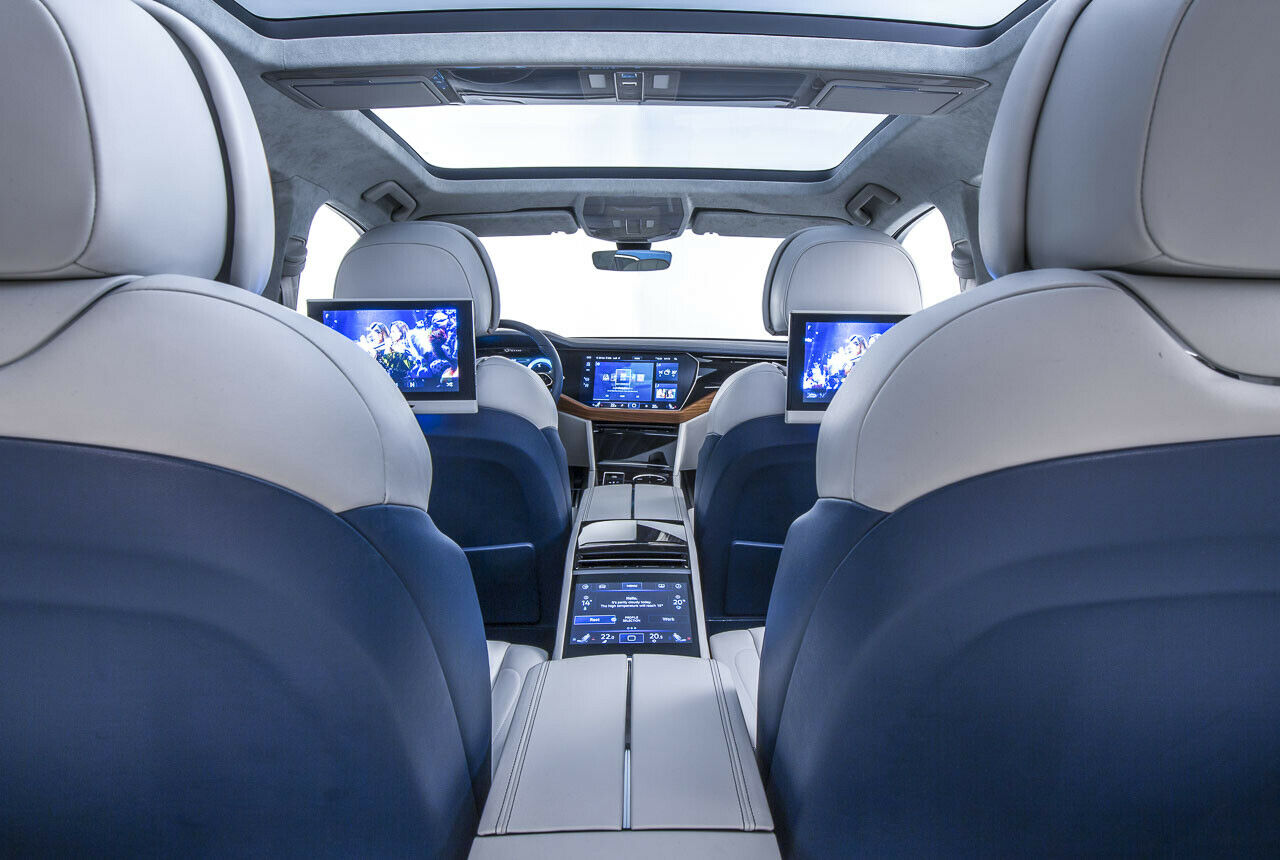 Alles digital: Im VW T-Prime gibt es keine normalen Knöpfe mehr. Der Touareg 3 wird sich daran orientieren