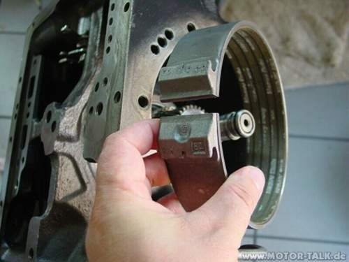 03-rear-band