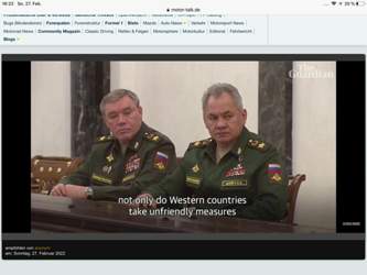 Links der Generalstabschef / rechts der Verteidigungsminister