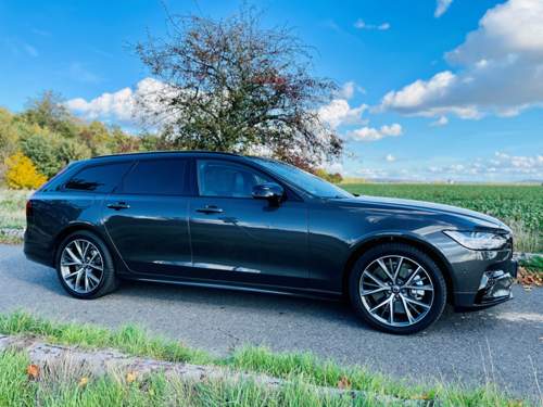 V90