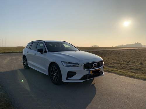 V60 T6 R-Design