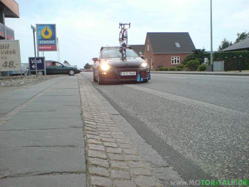 2010-07-03-tankstellenauffahrt-001