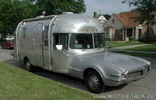 Olds-toronado-airstream