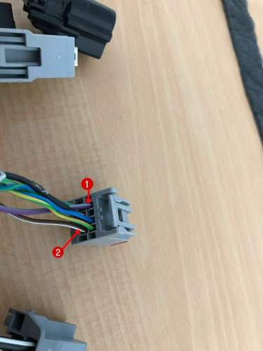 Ford-focus-iii-stecker-sync2-auf-sync3-bild-2