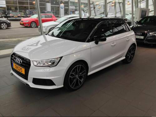 Audi-s1-3