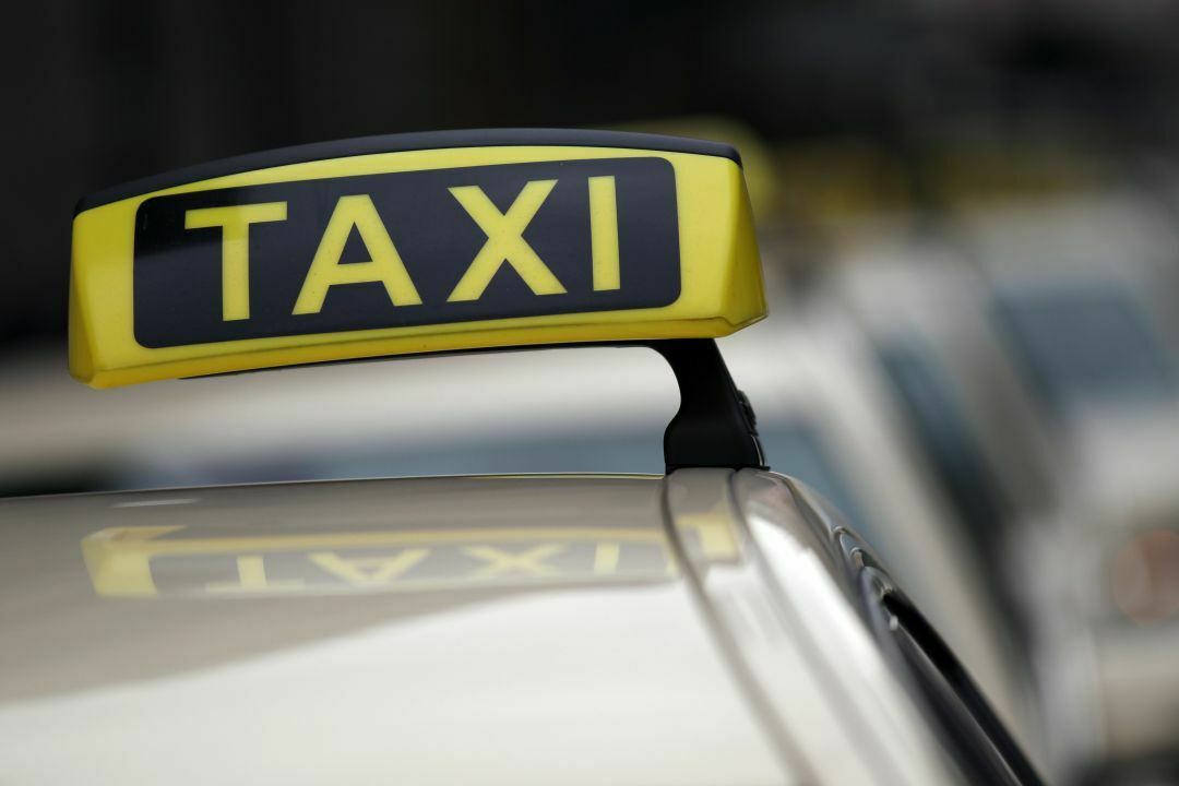 Ab kommendem Jahr verdienen Taxifahrer in Deutschland mindestens 8,50 Euro pro Stunde
