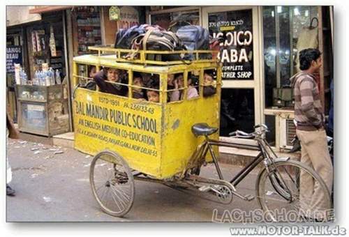 Schulbus
