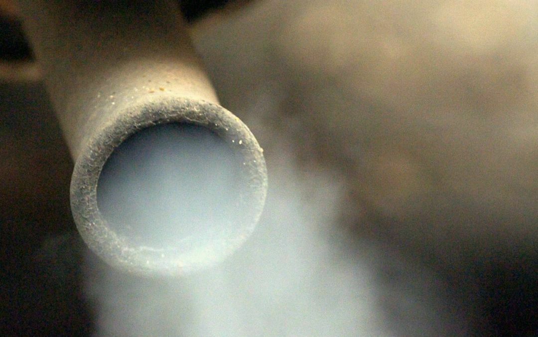 Umweltzonen sollen insbesondere die Belastung durch Feinstaub und Stickoxide aus Dieselabgasen reduzieren