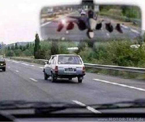 Auf-der-autobahn
