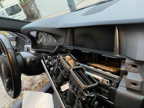 Ae971989-6a9c-427a-860c-3713ef29ffb0