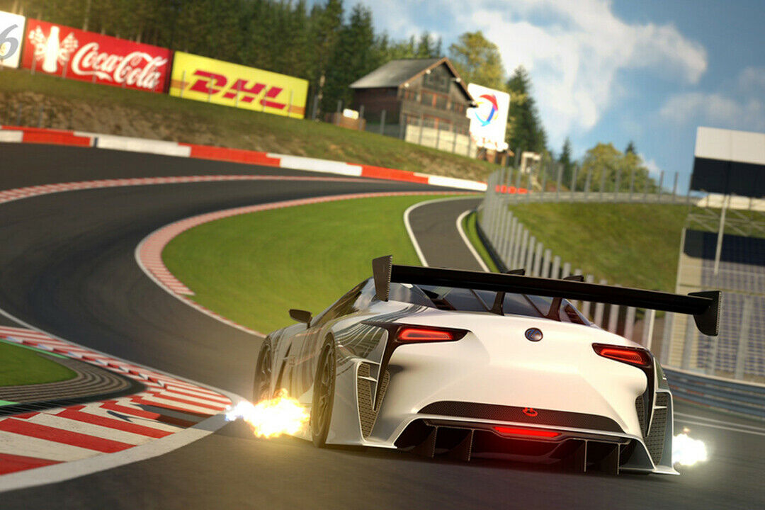 Der Lexus LF-LC GT Vision Gran Turismo vor der berüchtigten Eau Rouge auf der Rennstrecke Spa-Francorchamps
